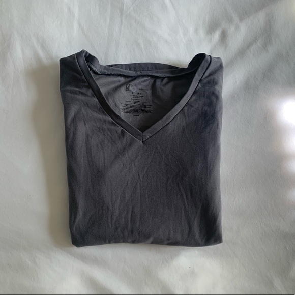 Gray V-nexk long sleeve shirt! - Picture 2 of 3